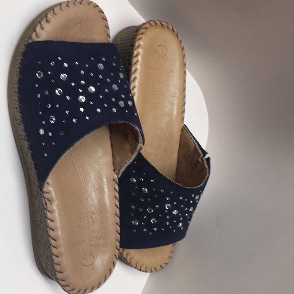 Salamander Sandal